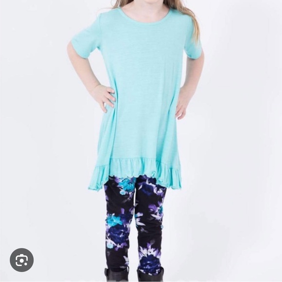 KIDS RUFFLE TUNIC & LEGGINGS SET - Picture 2 of 3